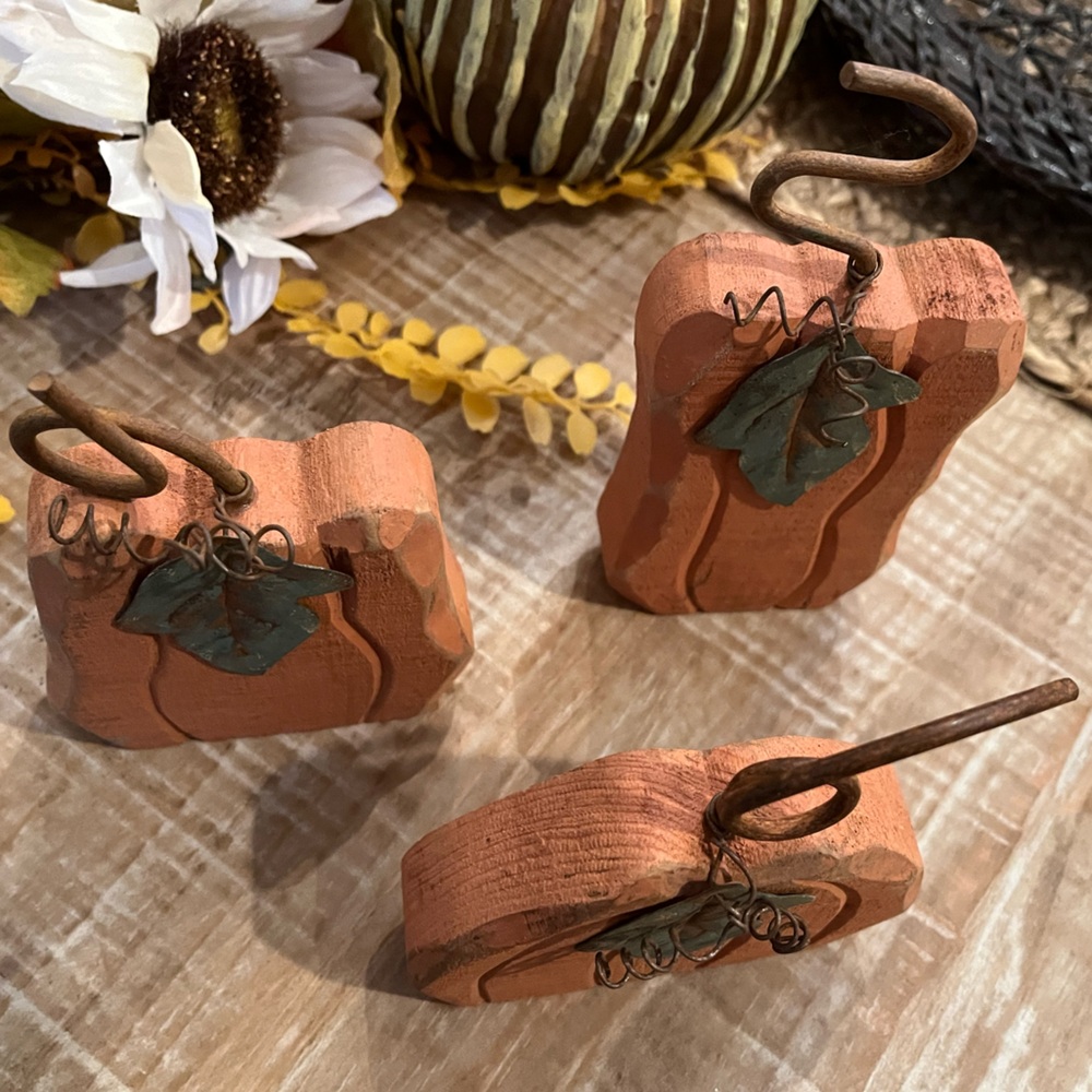 Rustic Wooden Pumpkin Decor, Set of 3 - Picture 5 of 6